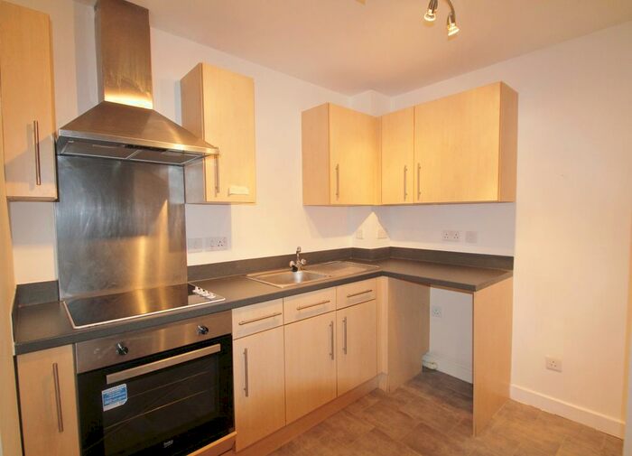 2 Bedroom Flat To Rent In Holbeach Drive, Kingsway, Quedgeley, GL2