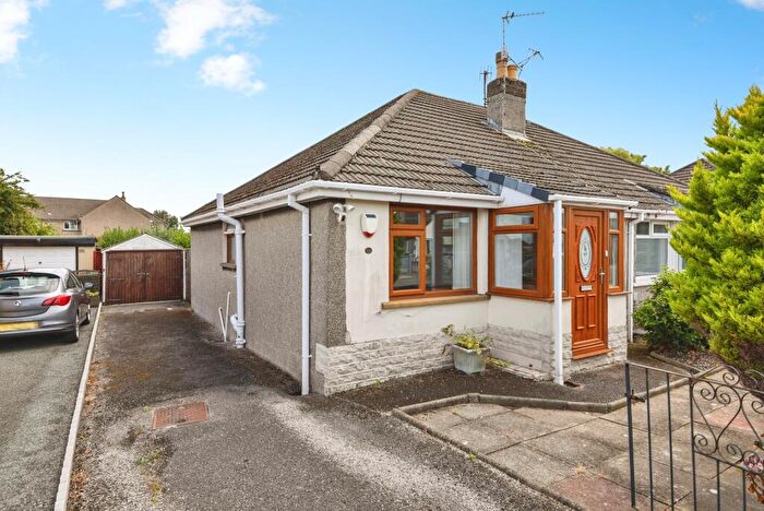 2 Bedroom Semi-Detached Bungalow For Sale In Winthorpe Avenue, Morecambe, LA4