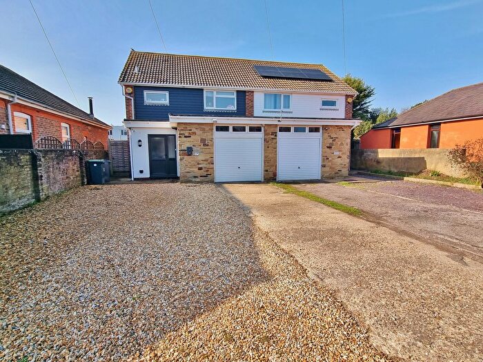 3 Bedroom Semi-Detached House For Sale In Orchard Road, Havant, PO9