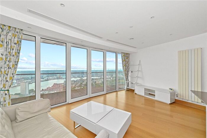 2 Bedroom Flat For Sale In Crossharbour Plaza, London, E14