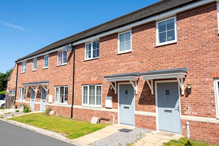 3 Bedroom Terraced House For Sale In Weyland Road, Sherburn In Elmet, LS25