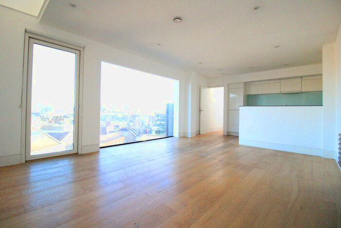1 Bedroom Penthouse To Rent In Great Eastern Street, London, EC2