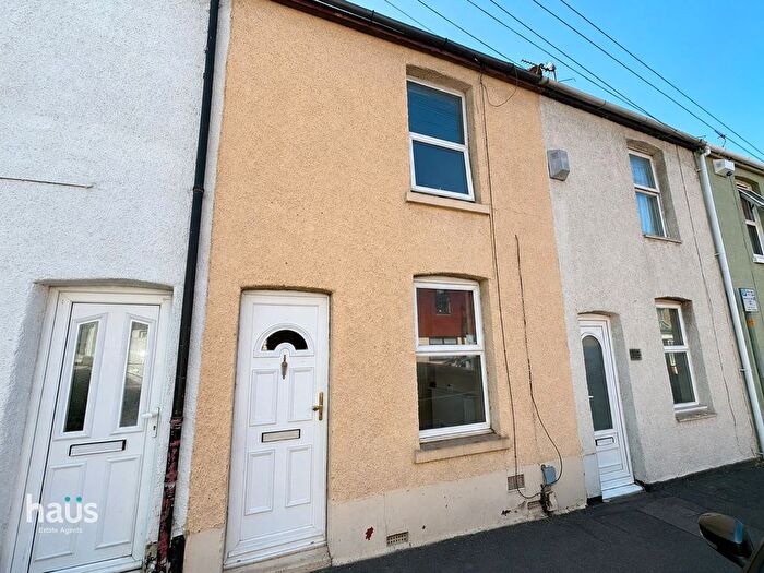 2 Bedroom Terraced House To Rent In Shakespeare Road, Gillingham, ME7