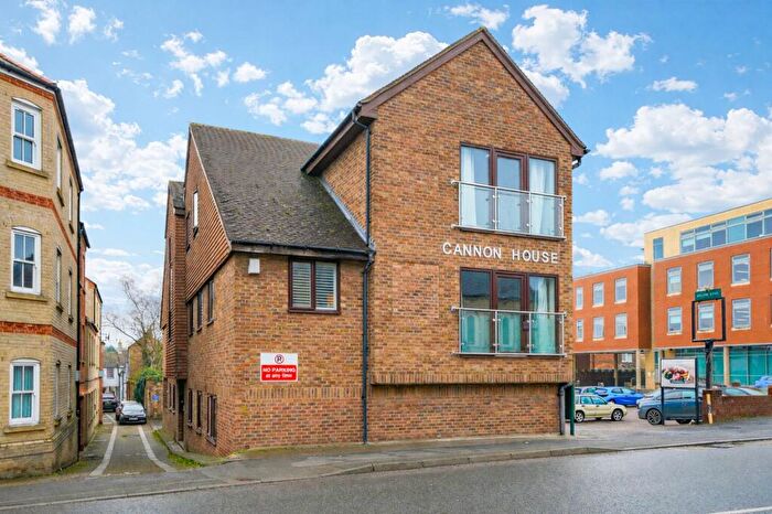 2 Bedroom Flat To Rent In High Street, Cannon House Royal Oak Passage High Street, PE29