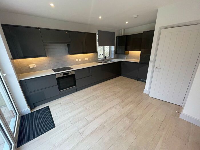 3 Bedroom Detached Bungalow To Rent In Leopold Road, Ipswich, IP4