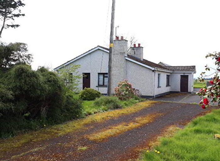3 Bedroom Cottages For Sale In Seacoast Road, Limavady, BT49
