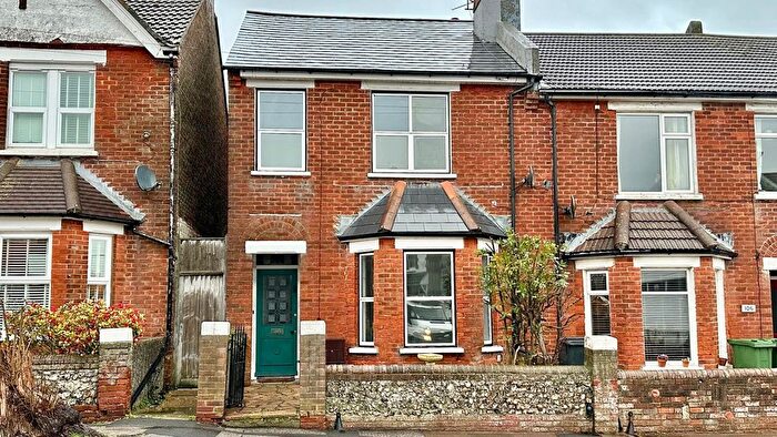 3 Bedroom End Terrace House For Sale In Green Street, Old Town, Eastbourne, BN21