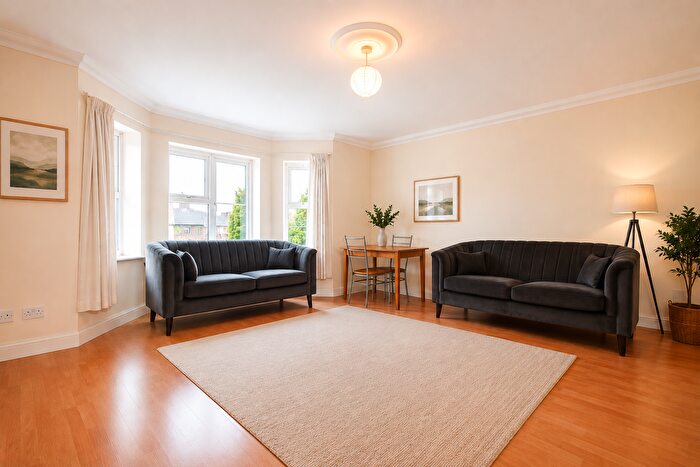 2 Bedroom Flat To Rent In Llanbleddian Court, Cathays, CF24