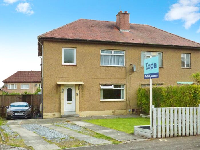 4 Bedroom Semi-Detached House For Sale In Keltyhill Crescent, Kelty, KY4