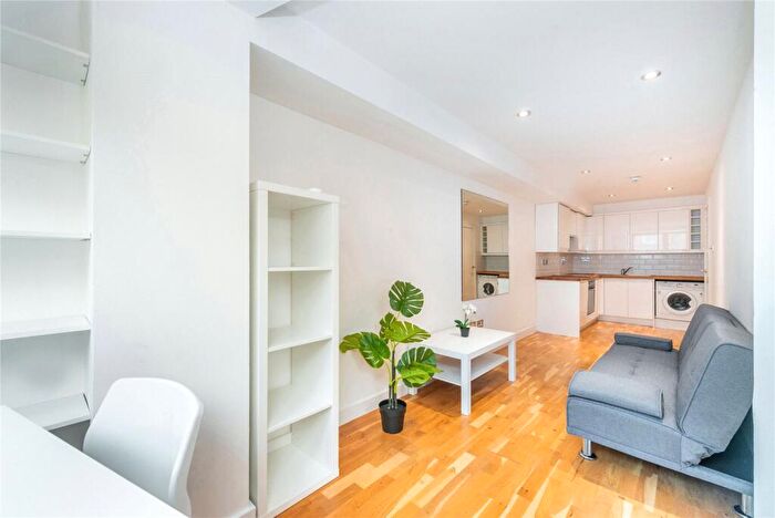 1 Bedroom Flat To Rent In Crowndale Road, Euston, NW1