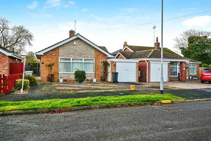 2 Bedroom Detached Bungalow For Sale In Elm Crescent, Burgh Le Marsh, Skegness, PE24