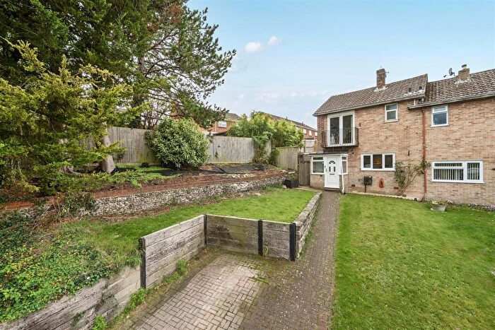 2 Bedroom End Of Terrace House For Sale In Fishers Close, Blandford Forum, DT11