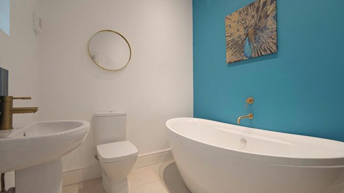 3 Bedroom Detached House For Sale In Century Road, Retford, DN22