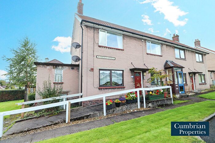 2 Bedroom Flat For Sale In Fairfield Gardens, Carlisle, CA2