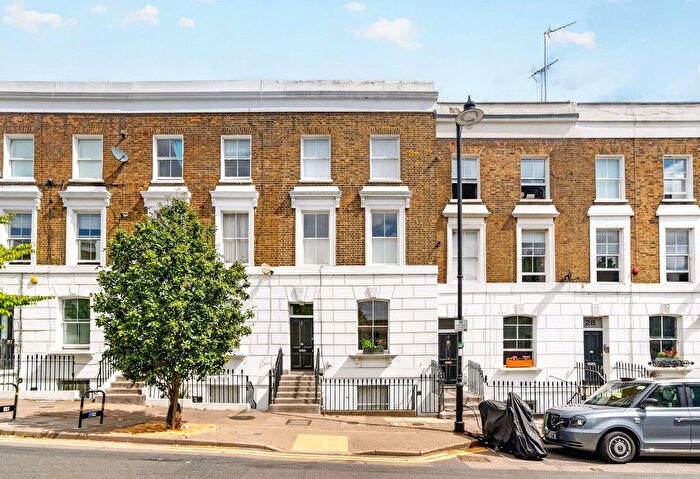 1 Bedroom Flat For Sale In Packington Street, London, N1