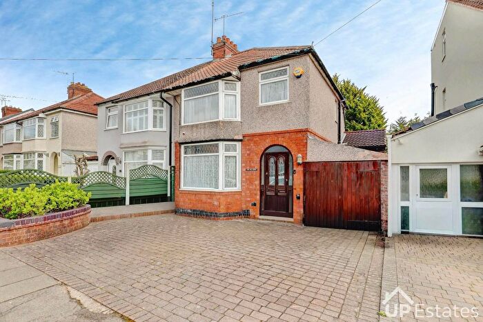 3 Bedroom Semi Detached House For Sale In Wainbody Avenue South, Coventry, CV3