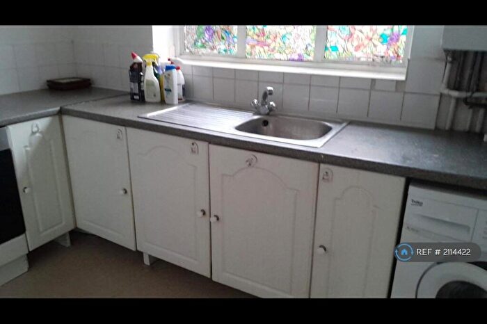 3 Bedroom Flat To Rent In Willow Walk, Spalding, PE11