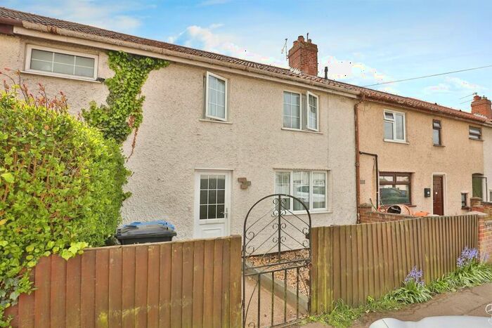 3 Bedroom Terraced House To Rent In Appleyard Crescent, Norwich, NR3