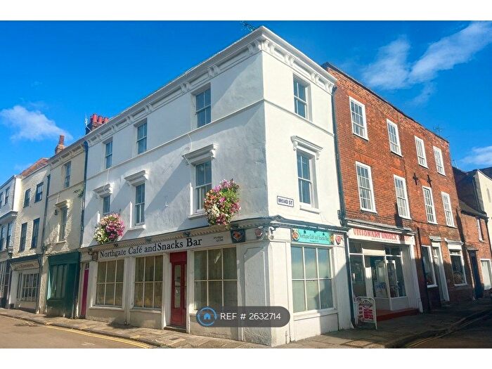 2 Bedroom Maisonette To Rent In Northgate, Canterbury, CT1