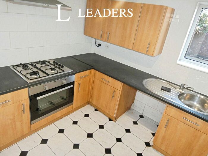 2 Bedroom Semi-Detached House To Rent In Albion Street, Mansfield, Nottinghamshire, NG19