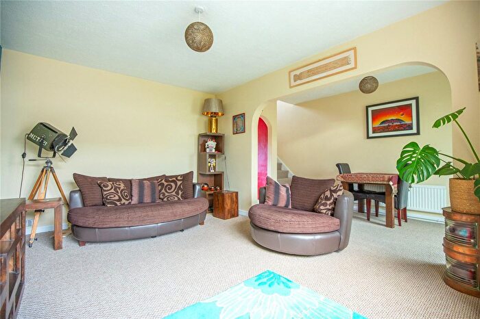 3 Bedroom Terraced House For Sale In Ludlow Road, Bristol, BS7