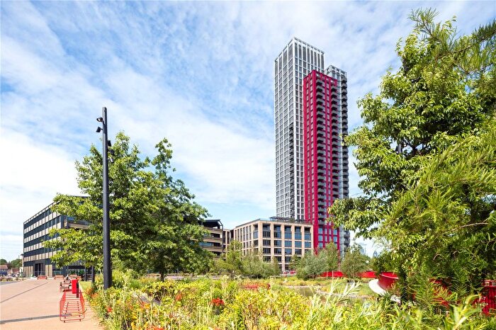 2 Bedroom Flat For Sale In Canada Water, The Founding, London, SE16