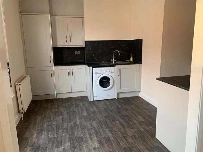 2 Bedroom Flat To Rent In Aswell Street, Louth, LN11