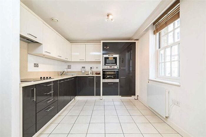 2 Bedroom Flat For Sale In Huntley Street, Marylebone, WC1E