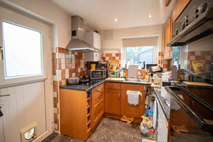 2 Bedroom End Of Terrace House For Sale In Coleman Road, Leicester, LE5