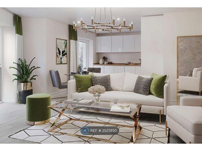 2 Bedroom Flat To Rent In Griffiths Close, Birmingham, B12