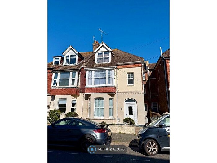 1 Bedroom Flat To Rent In Albany Road, Bexhill -On-Sea, TN40