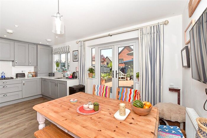 3 Bedroom Semi-Detached House For Sale In Bethell Road, Faversham, Kent, ME13