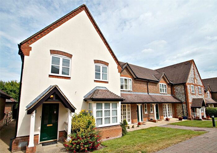 2 Bedroom End Of Terrace House To Rent In Hill Farm Court, Chinnor, Oxfordshire, OX39