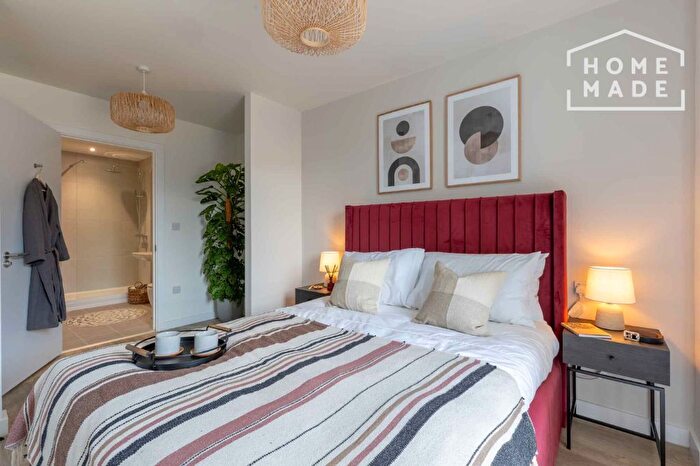 3 Bedroom Flat To Rent In Sheffield, S1