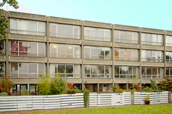 3 Bedroom Apartment To Rent In Vanbrugh Park, Blackheath, SE3