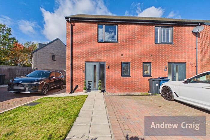 2 Bedroom Semi-Detached House For Sale In Reyburn Wynd, Hebburn, NE31
