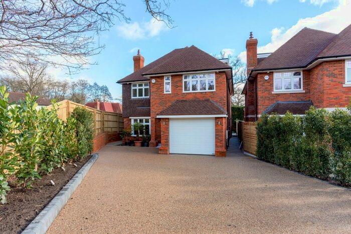 6 Bedroom Detached House To Rent In Daleside, Gerrards Cross, SL9