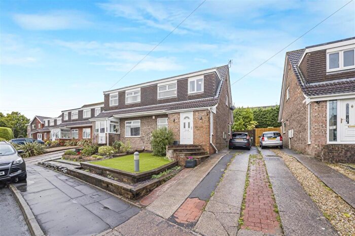 3 Bedroom Semi-Detached House For Sale In Rutland Close, Barry, CF62