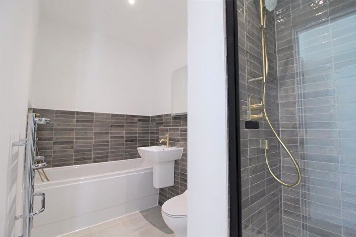 1 Bedroom Flat To Rent In Central House, Eagle Way, Brentwood, CM13