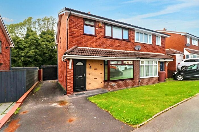 3 Bedroom Semi-Detached House To Rent In Hinckley Road, St. Helens, WA11