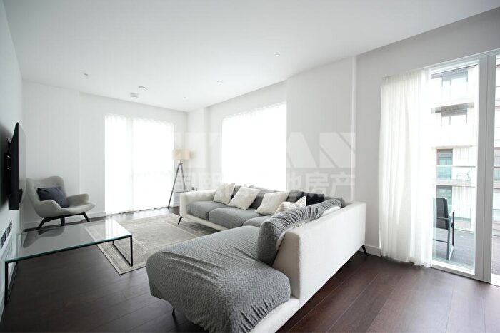 3 Bedroom Apartment For Sale In Kennedy Building, Lanchester Way, London, SW11