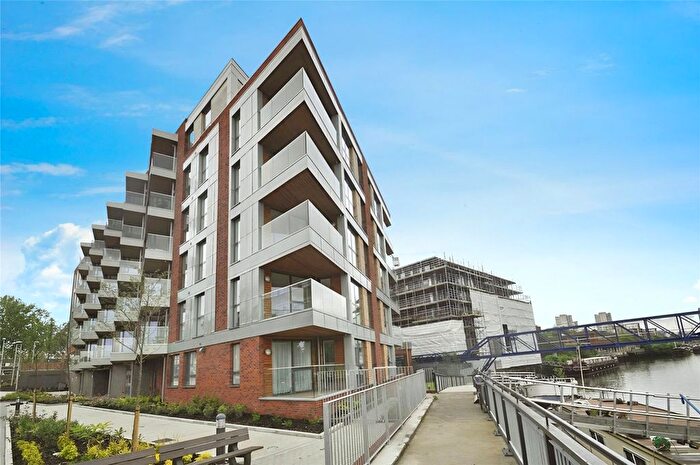 1 Bedroom Flat To Rent In High Street, Brentford, TW8