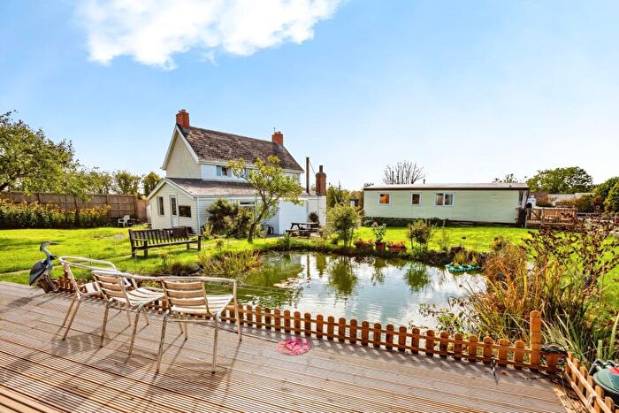 2 Bedroom Detached House For Sale In Tremain, Cardigan, Ceredigion, SA43