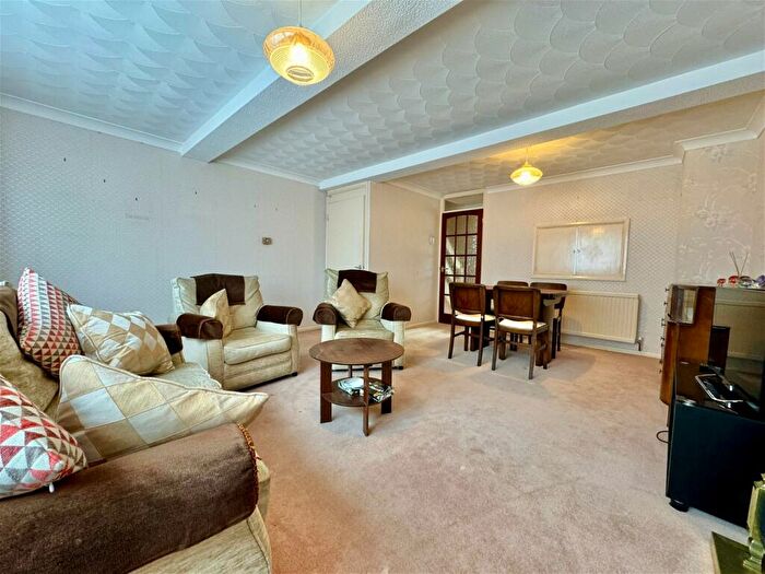 3 Bedroom Terraced House For Sale In Langley Crescent, Southway, Plymouth, PL6