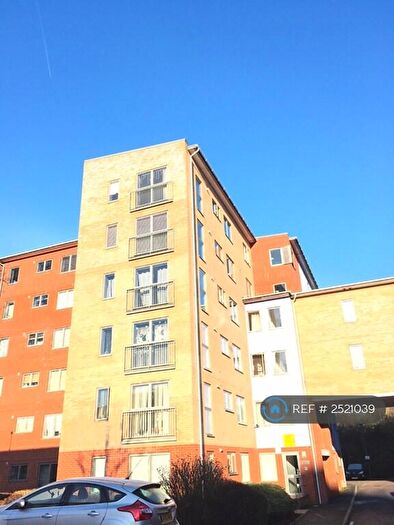 2 Bedroom Flat To Rent In Kilby Road, Stevenage, SG1