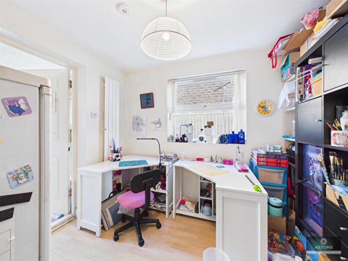 5 Bedroom Detached House For Sale In Campbell Road, Maidenbower, RH10