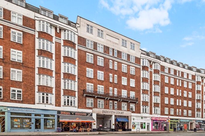 2 Bedroom Flat For Sale In Parkview Court, Fulham High Street, SW6