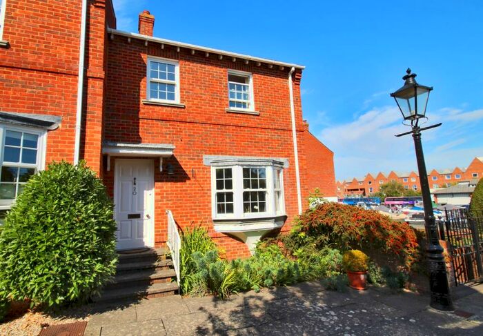 3 Bedroom End Of Terrace House To Rent In Trafalgar Place, Lymington, Hampshire, SO41