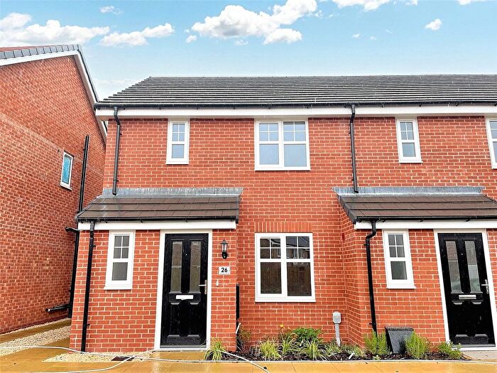 2 Bedroom End Of Terrace House For Sale In Shrew Close, Calverton, Nottingham, NG14