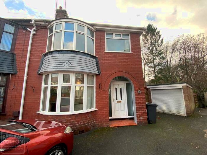 3 Bedroom Semi-Detached House To Rent In Sylvan Avenue, Failsworth, Manchester, M35